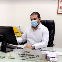 دكتور وليد عبدالهادي-طلبه محمود