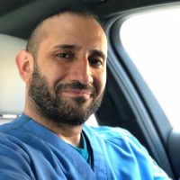 دكتور أكرم قطب